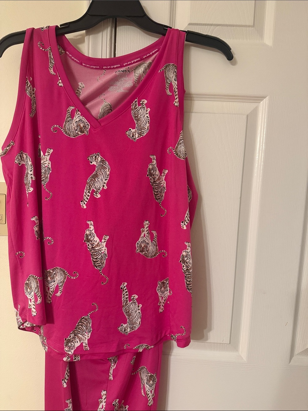 HUE Hot Pink Tiger-Print tank top & Pants Pajama Set size 2XL - Picture 5 of 8